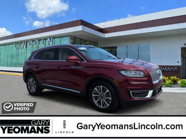 Certified Used 2019 Ruby Red Metallic Lincoln Select image 1