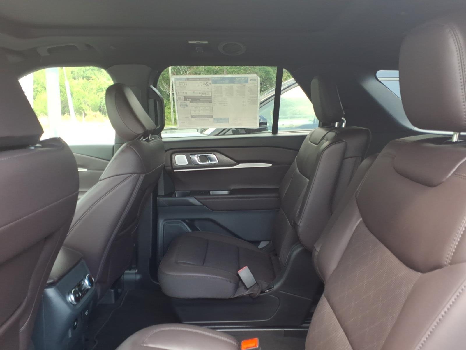 New 2026 Rapid Red Metallic Tinted Clearcoat Ford Platinum™ image 9