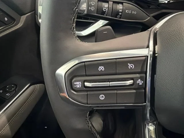 2026 GMC Acadia Elevation - Photo 47