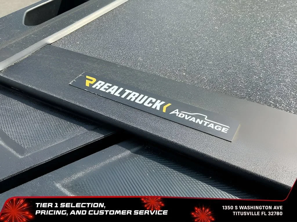 New 2026 Onyx Black GMC SLT image 19