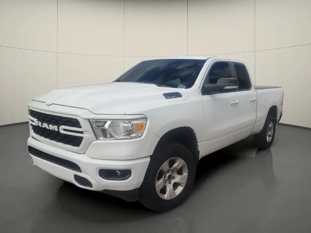 Used 2022 White Ram Big Horn/Lone Star image 3