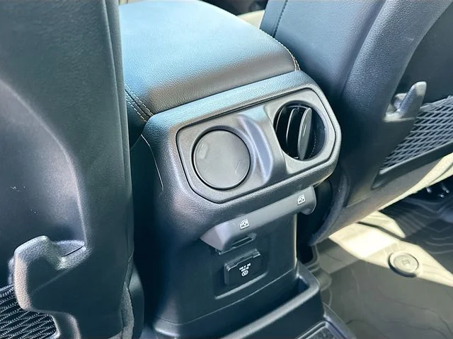 New 2026 41 Exterior Paint Jeep Sahara image 19