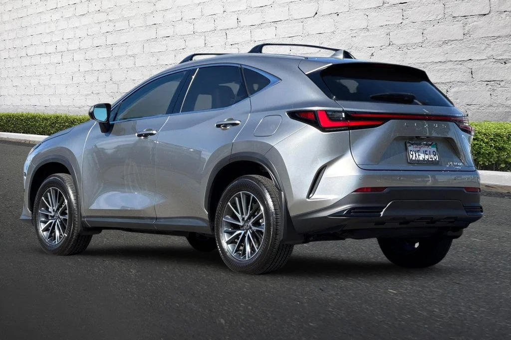 Certified Used 2026 Silver Lexus 350h Premium image 7