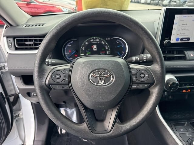 Used 2025 White Toyota XLE image 23