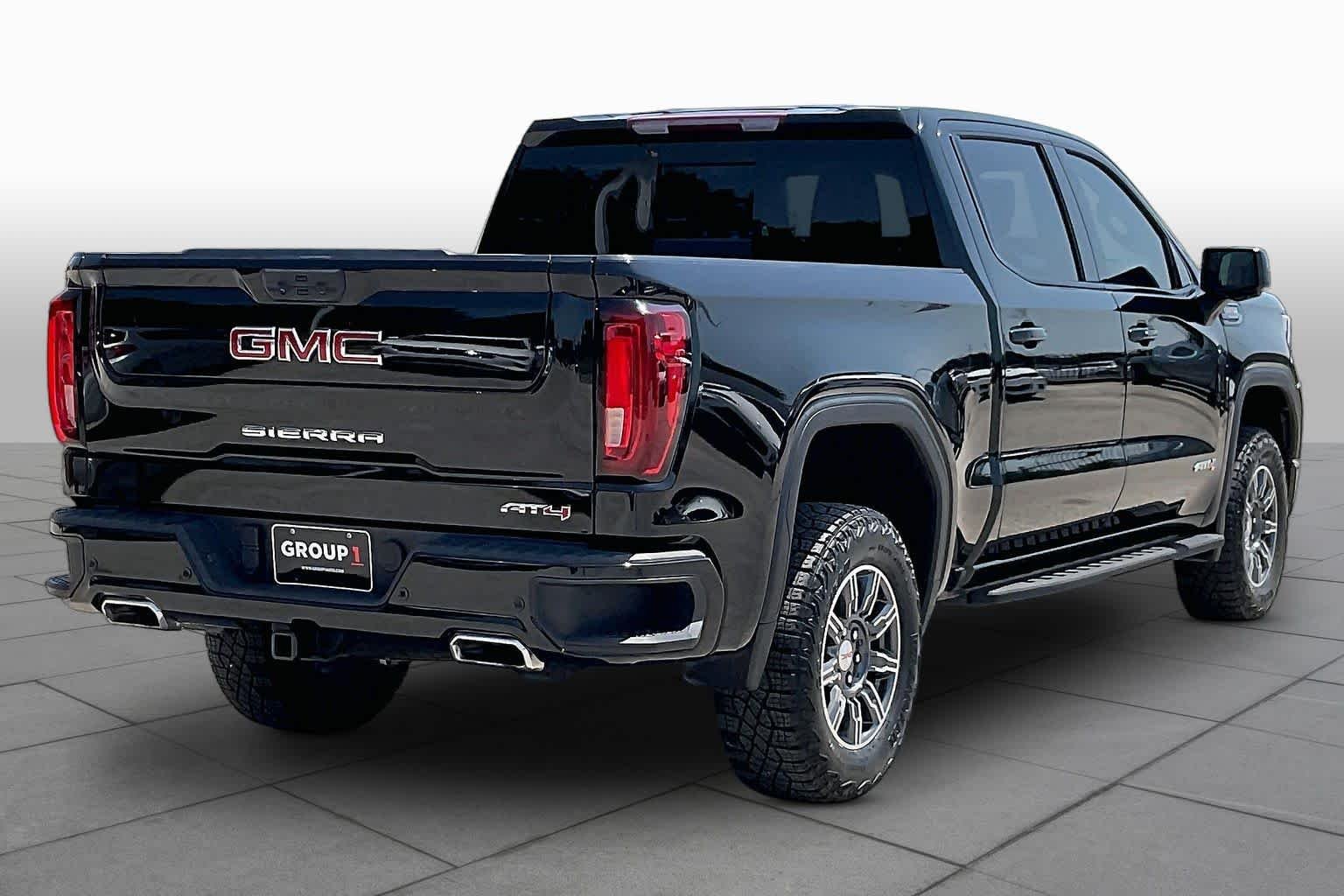 Used 2024 Onyx Black GMC AT4 image 13