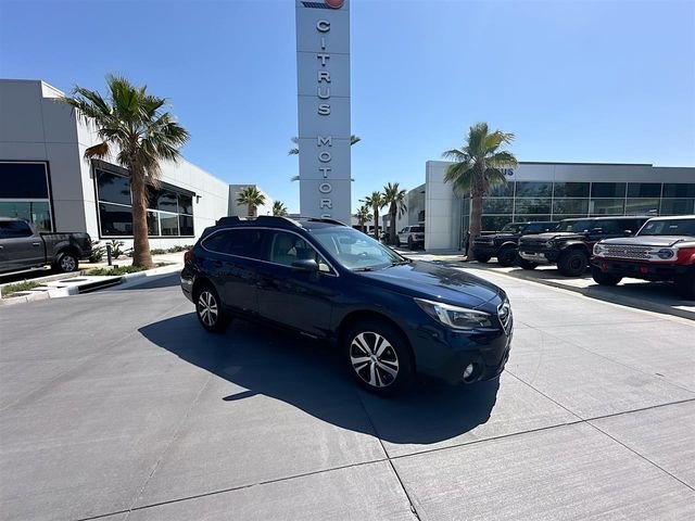2018 Subaru Outback 2.5i Limited's photo