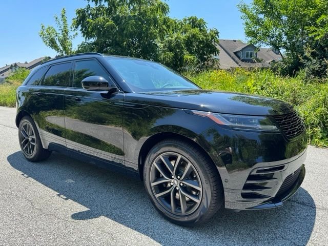 New 2026 Santorini Black Land Rover P250 Base image 4