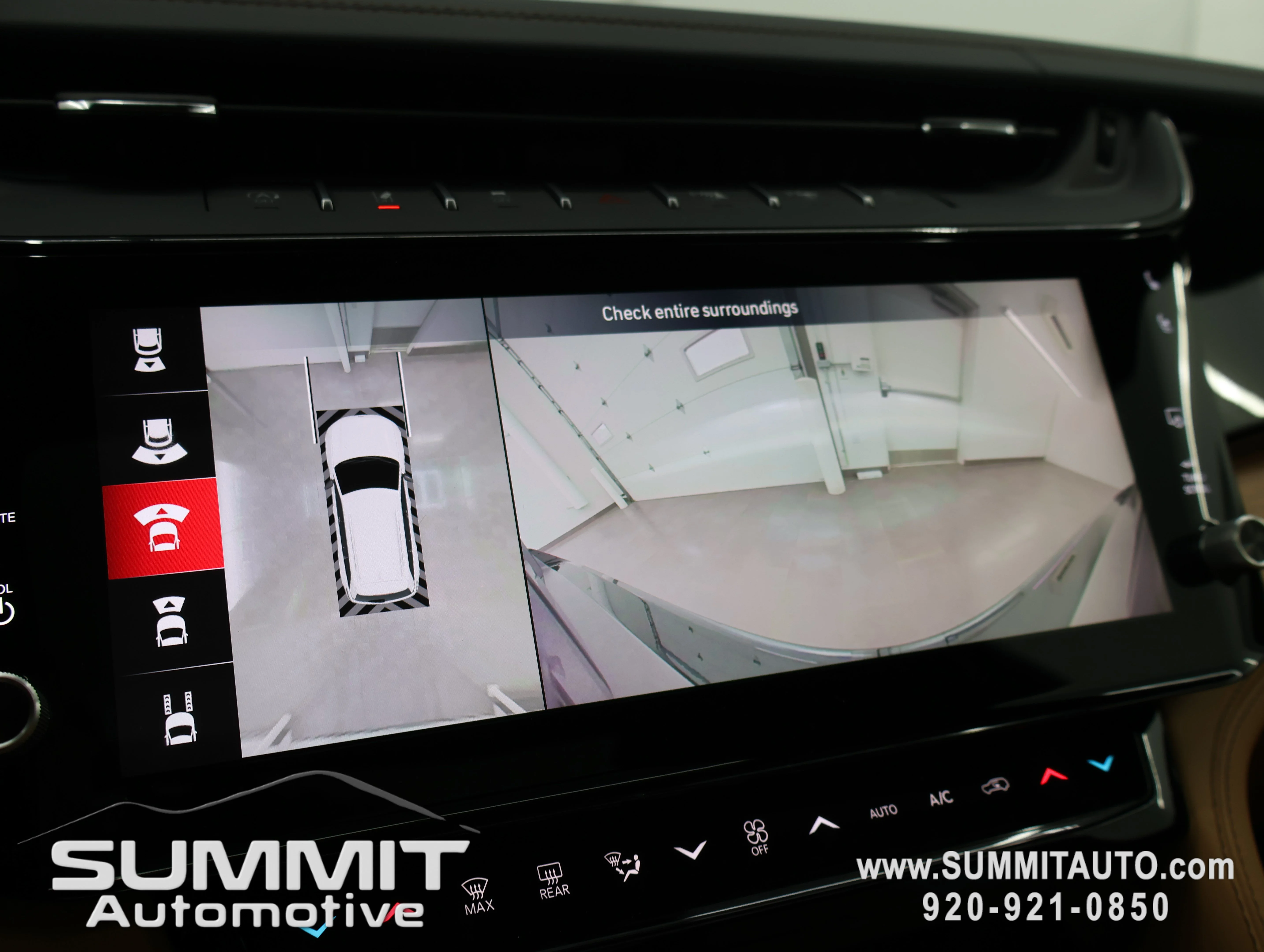 New 2026 Diamond Black Crystal Pearl-Coat Exterior Paint Jeep Summit image 19