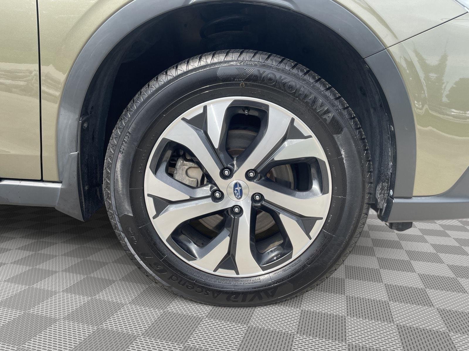 Used 2020 Autumn Green Metallic Subaru Touring image 8