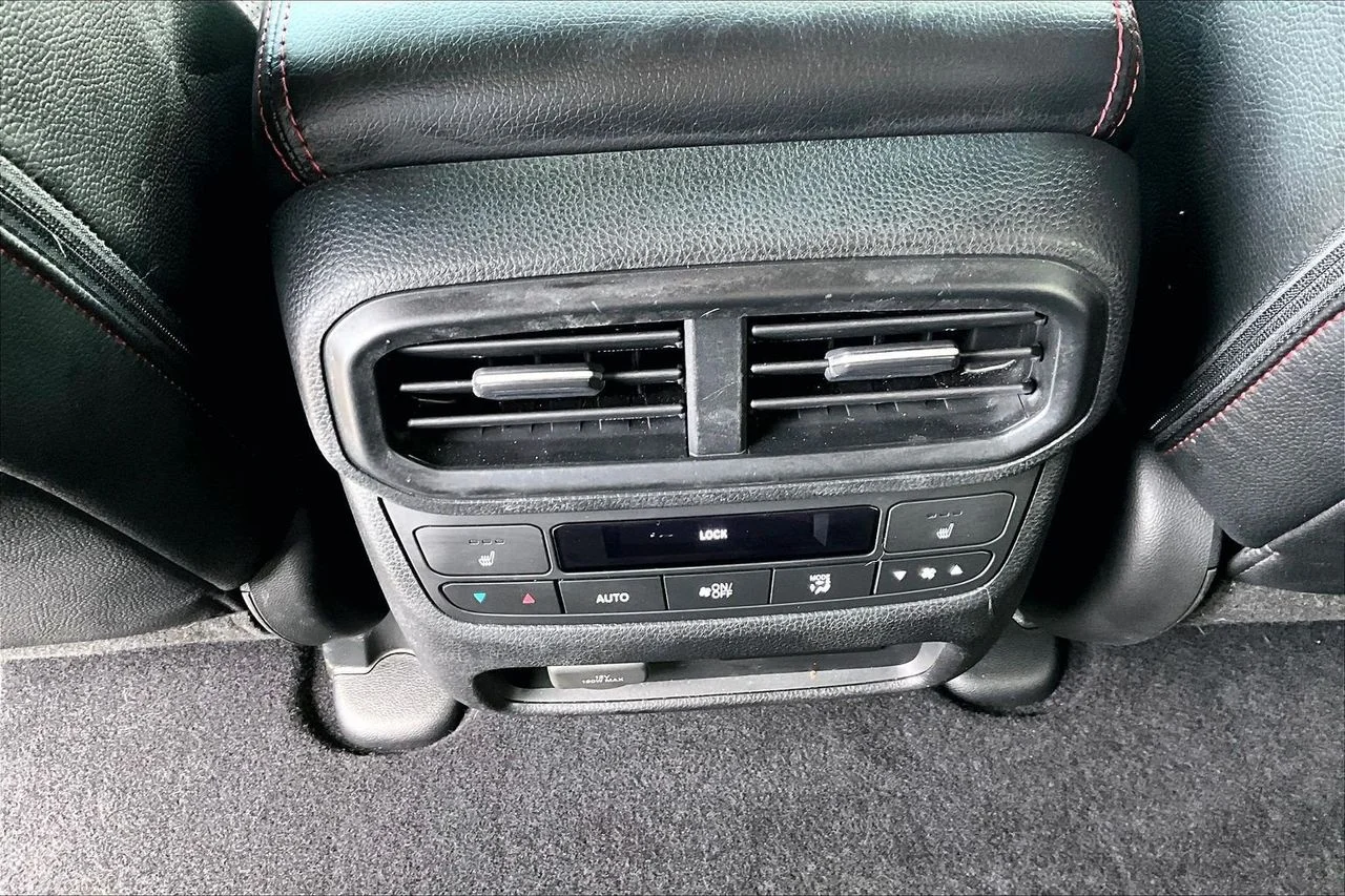 Used 2025  Honda Black Edition image 16