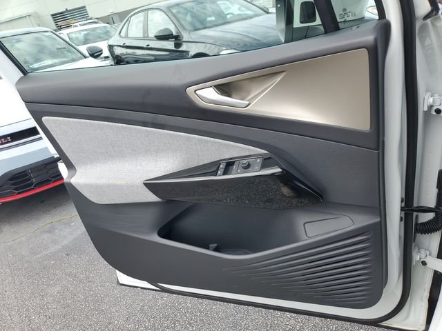 Certified Used 2025 White Volkswagen Pro image 29