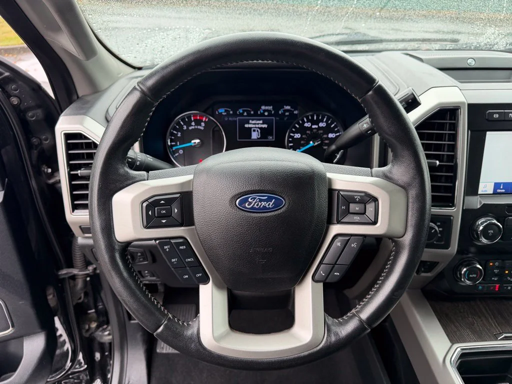 Used 2020 Agate Black Metallic Ford Lariat image 20