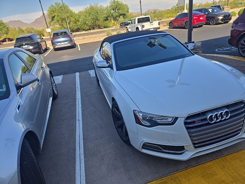 Used 2016 Glacier White Metallic/Black Roof Audi 3.0T Premium Plus image 3