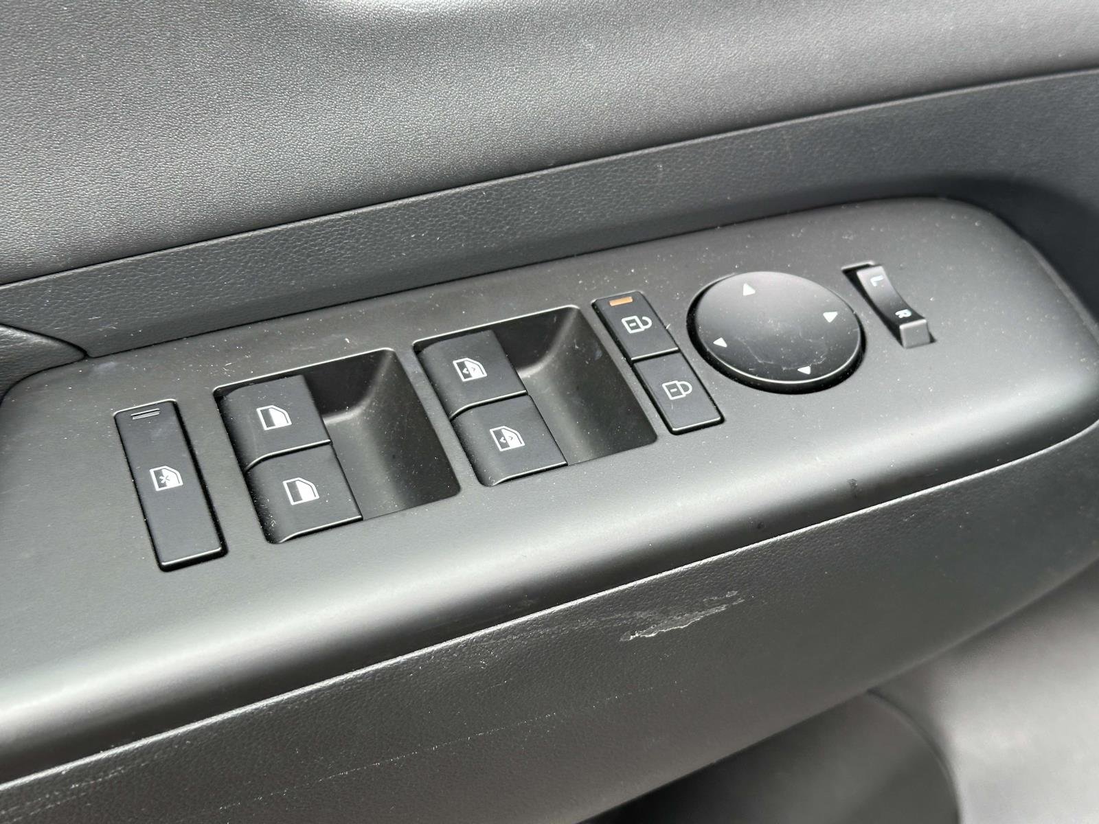 2025 Hyundai Kona N Line S - Photo 24