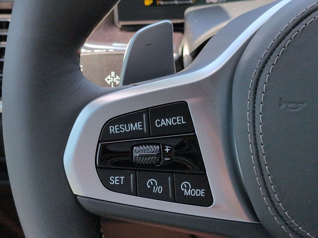 New 2026 Alpine White BMW xDrive40i image 26