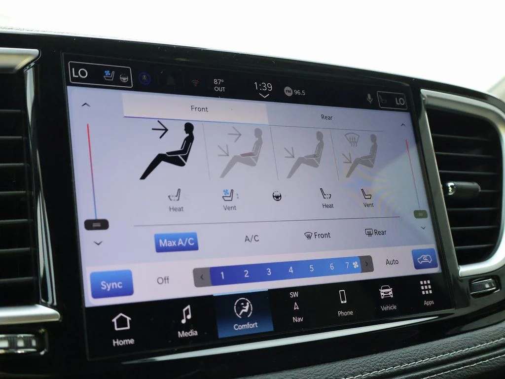 2026 Chrysler Pacifica Limited - Photo 34