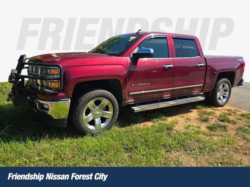 Used 2015 Red Chevrolet LTZ image 1