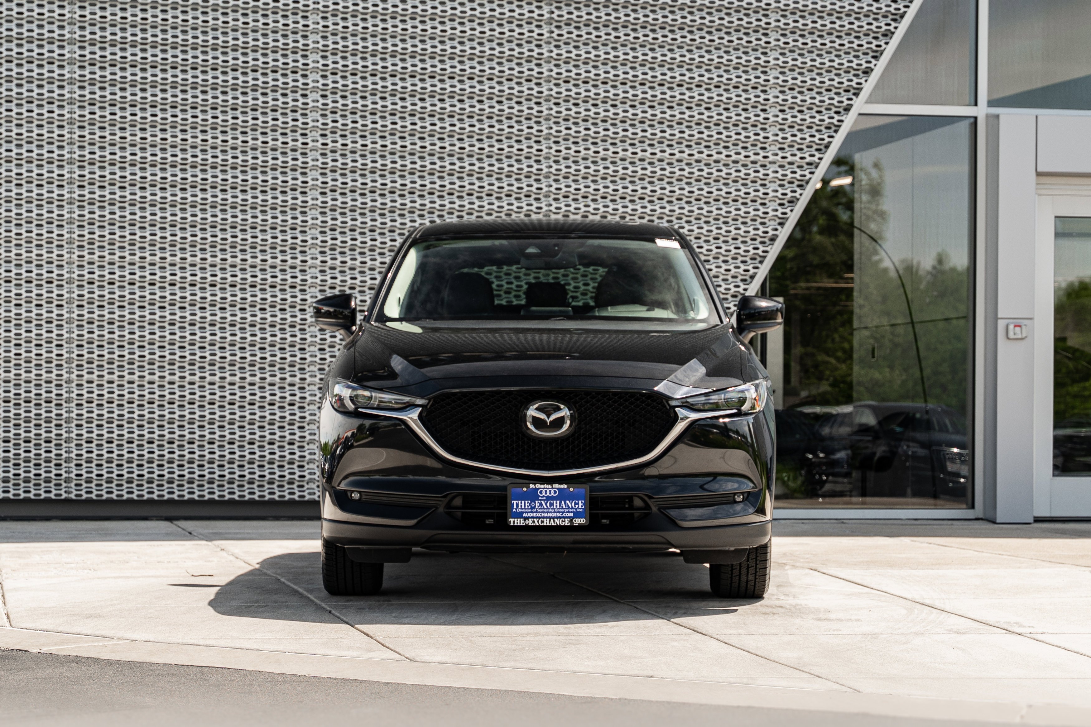 Used 2019 Jet Black Mica Mazda Grand Touring image 31