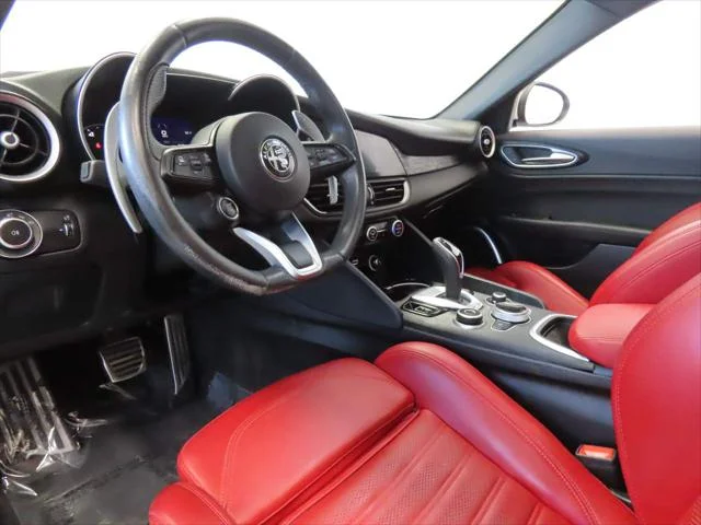 Used 2022 White Alfa Romeo Sprint RWD image 8