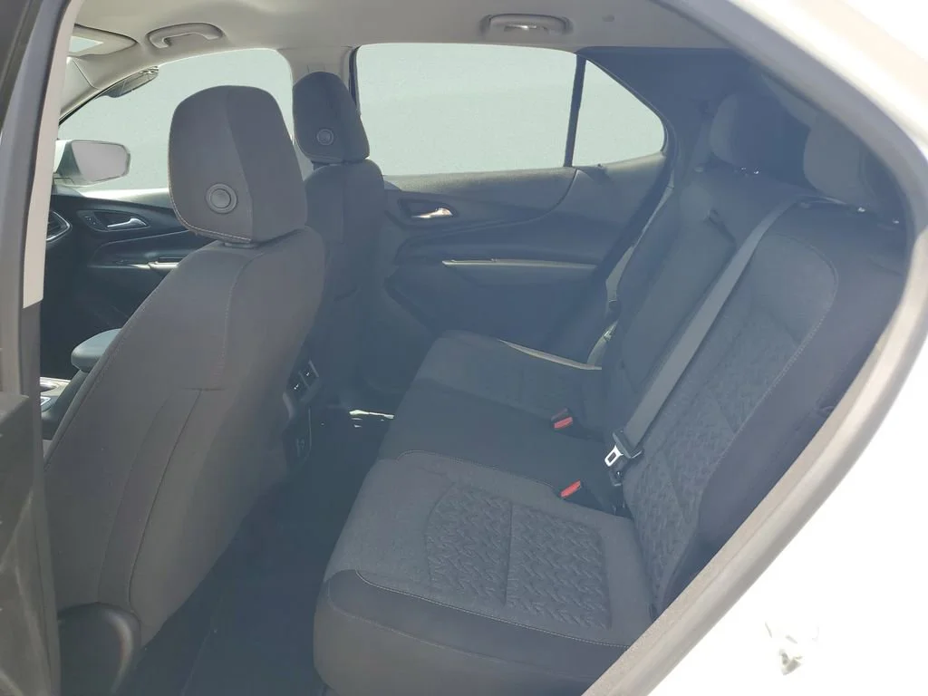 Used 2024 Summit White Chevrolet LT image 10
