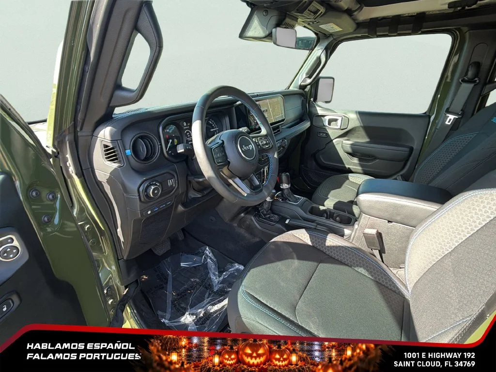 Used 2024 Green Jeep Rubicon 4xe image 12