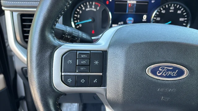 Used 2024 White Ford XLT image 22