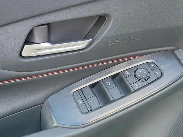 New 2026 Atlantic Gray Metallic Nissan SR image 18