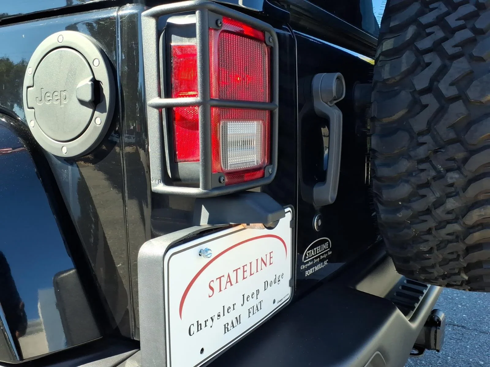 Used 2018 Black Clearcoat Jeep Rubicon Recon image 19
