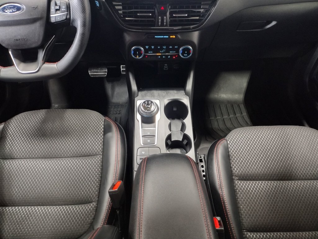 Used 2024 Vapor Blue Ford ST-Line Select image 18