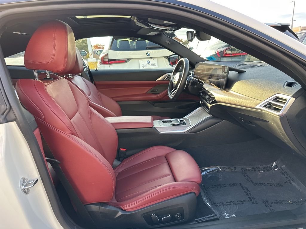 2025 BMW 4 Series 430i - Photo 21