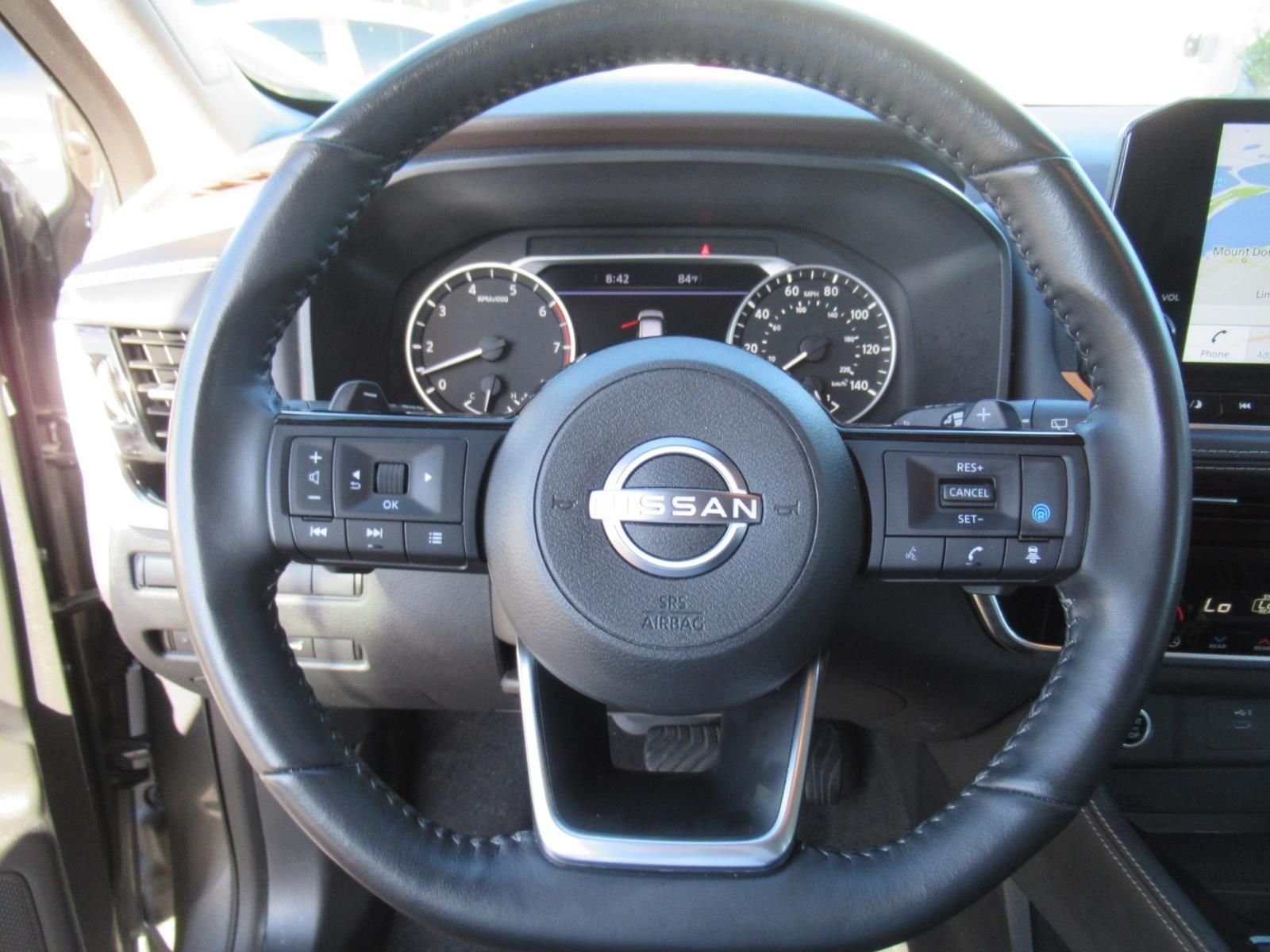 Used 2022 Gray Nissan SL image 23