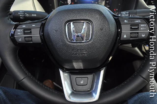 New 2026 Urban Gray Pearl Honda Touring image 16
