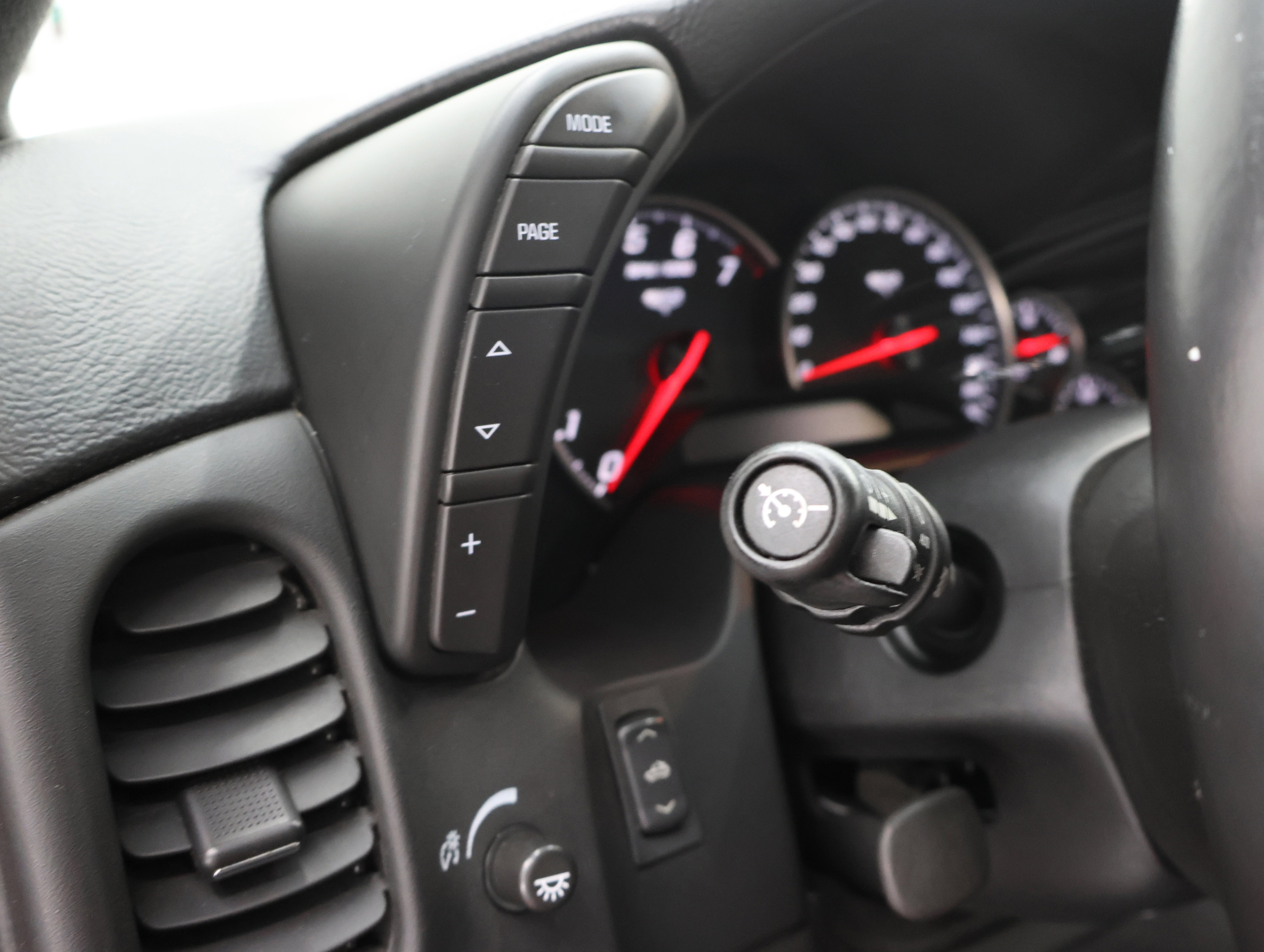 Used 2013 Torch Red Chevrolet 427 1SB: 427 1SB-6 SPEED STICK SHIFT-NAV-HEATED LEATHER-7.0L V8 image 34
