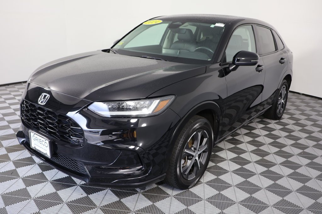 Used 2024 Crystal Black Pearl Honda EX-L image 4