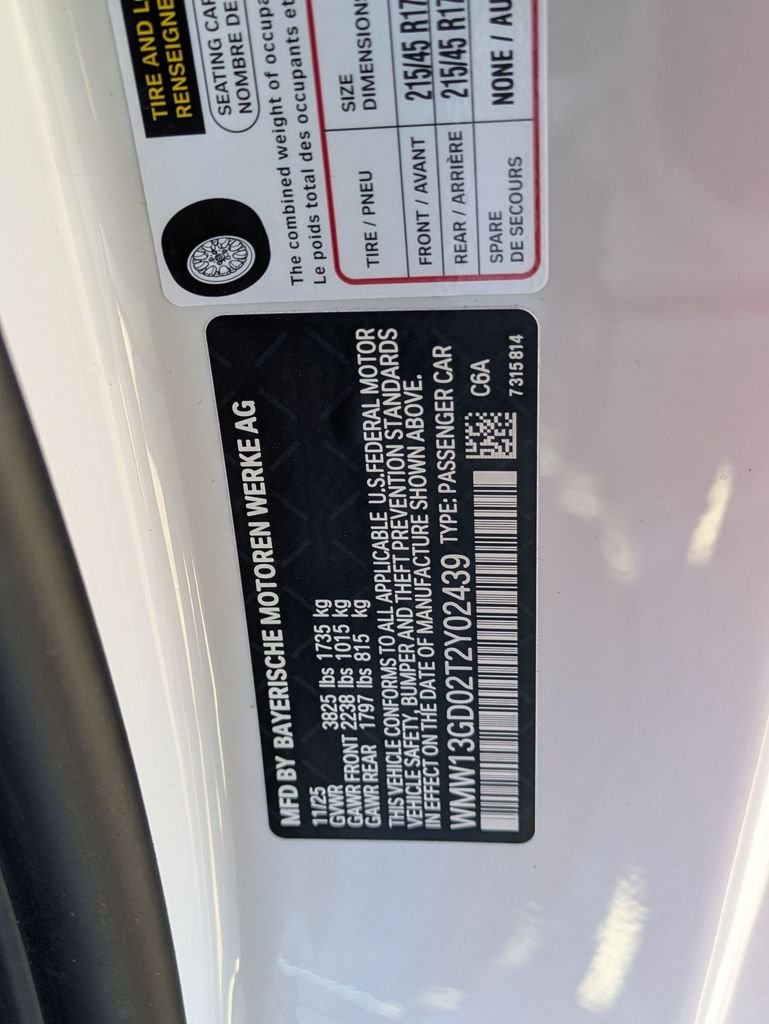 New 2026 White Metallic MINI Signature Plus image 27