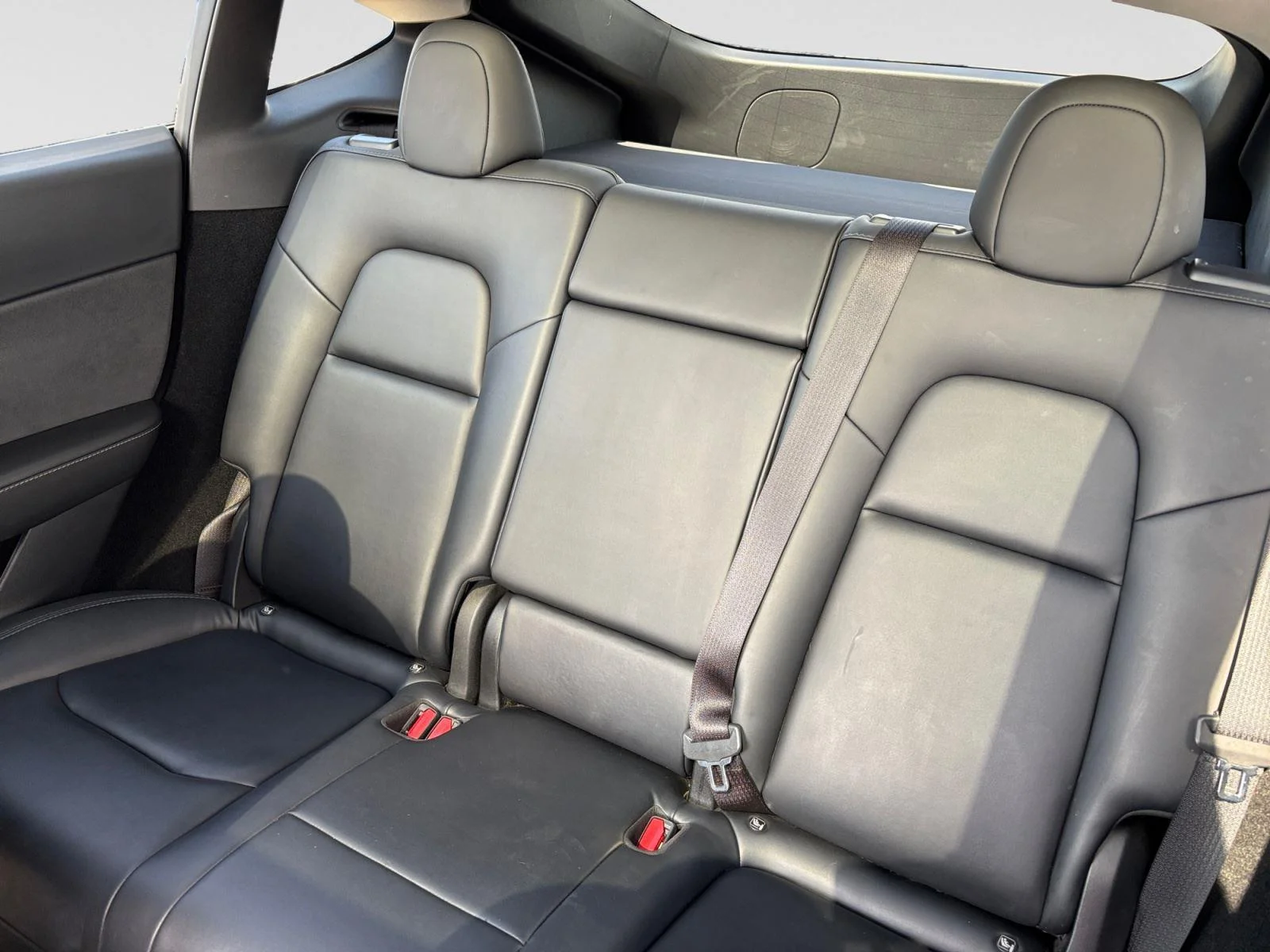 Used 2023  Tesla Performance image 13