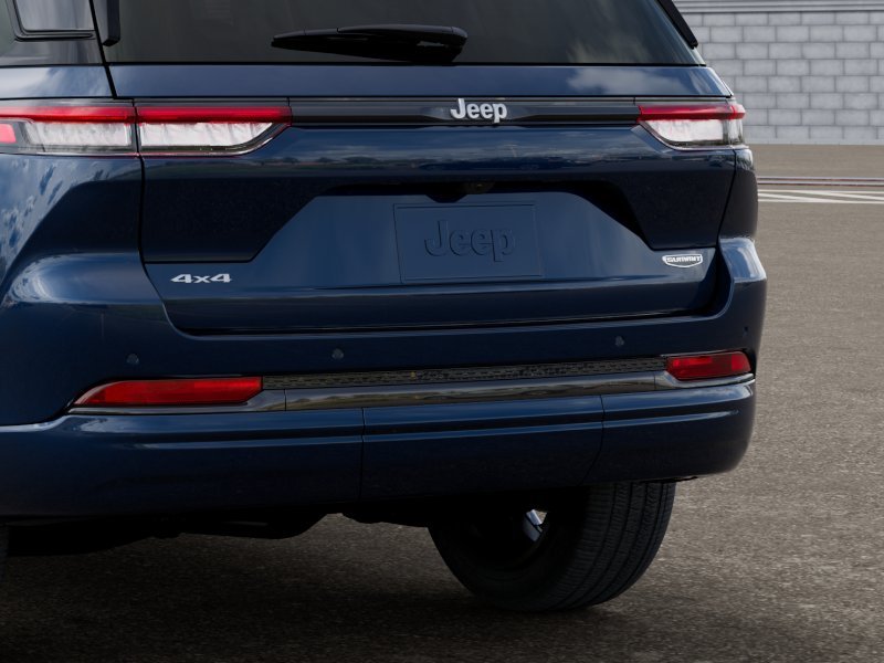 New 2026 Fathom Blue Pearlcoat Jeep Summit image 13