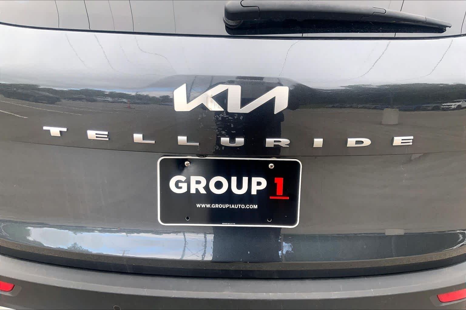 Used 2022 Gravity Grey Kia S image 30