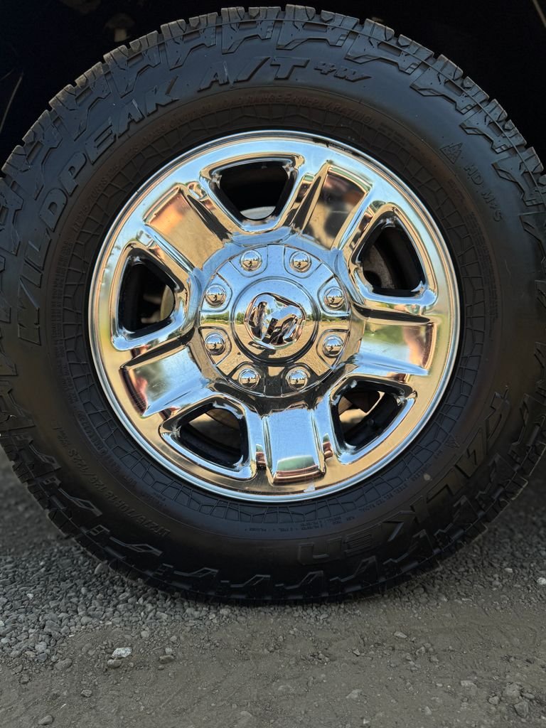Used 2021 Granite Crystal Metallic Clearcoat Ram Big Horn image 56