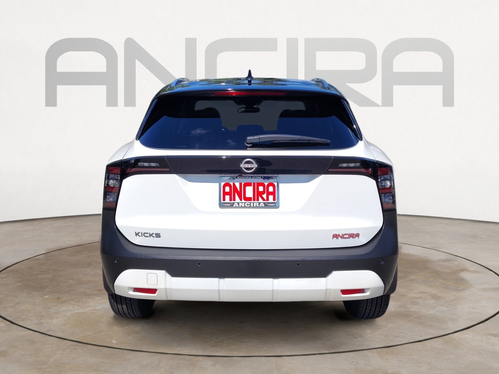 Certified Used 2026 Aspen White Tricoat/Super Black Nissan SV image 11
