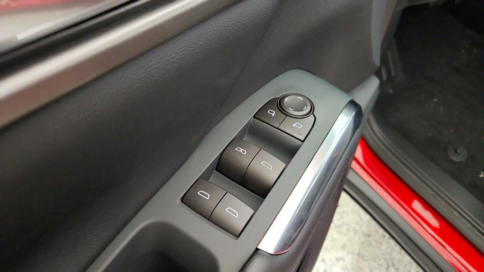 2026 Chevrolet Traverse LT - Photo 23