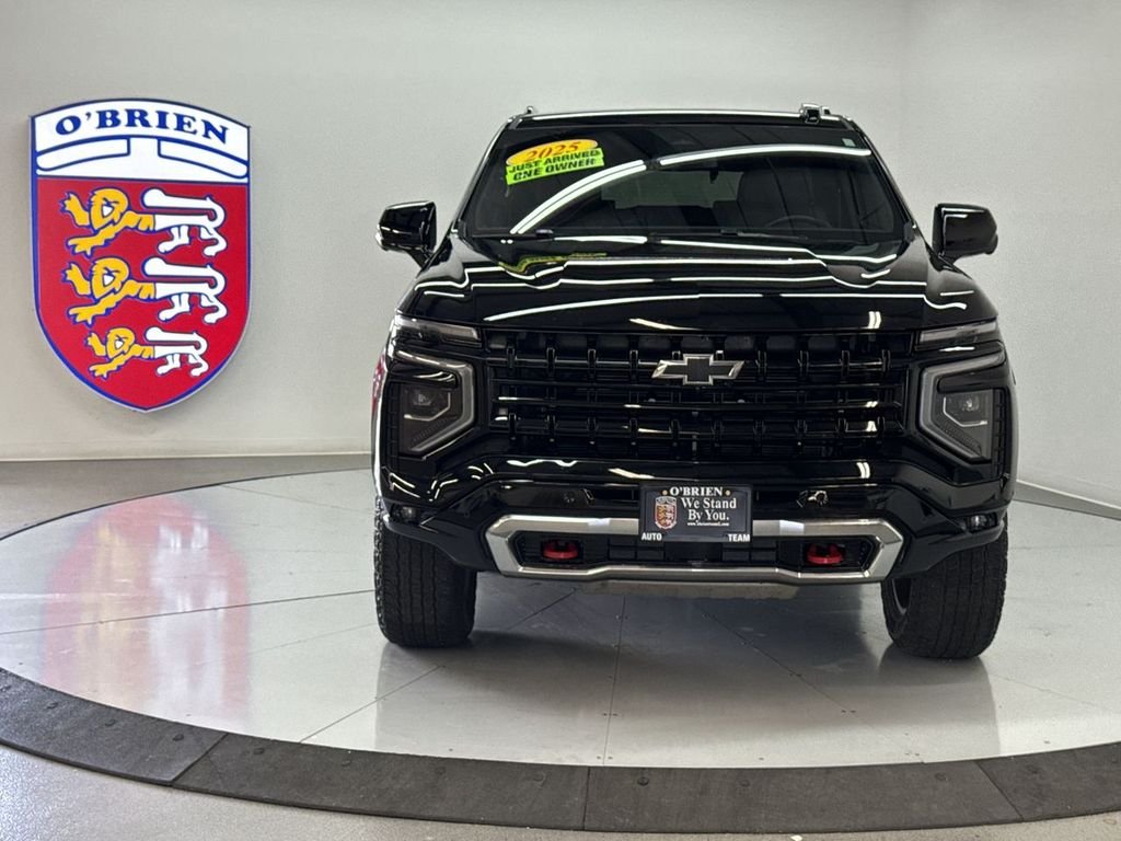 Used 2025 Black Chevrolet Z71 image 35