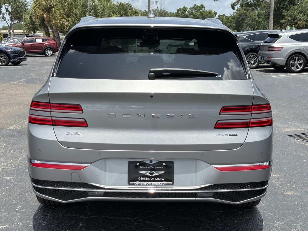 New 2026 Silver Genesis 3.5T Prestige image 5
