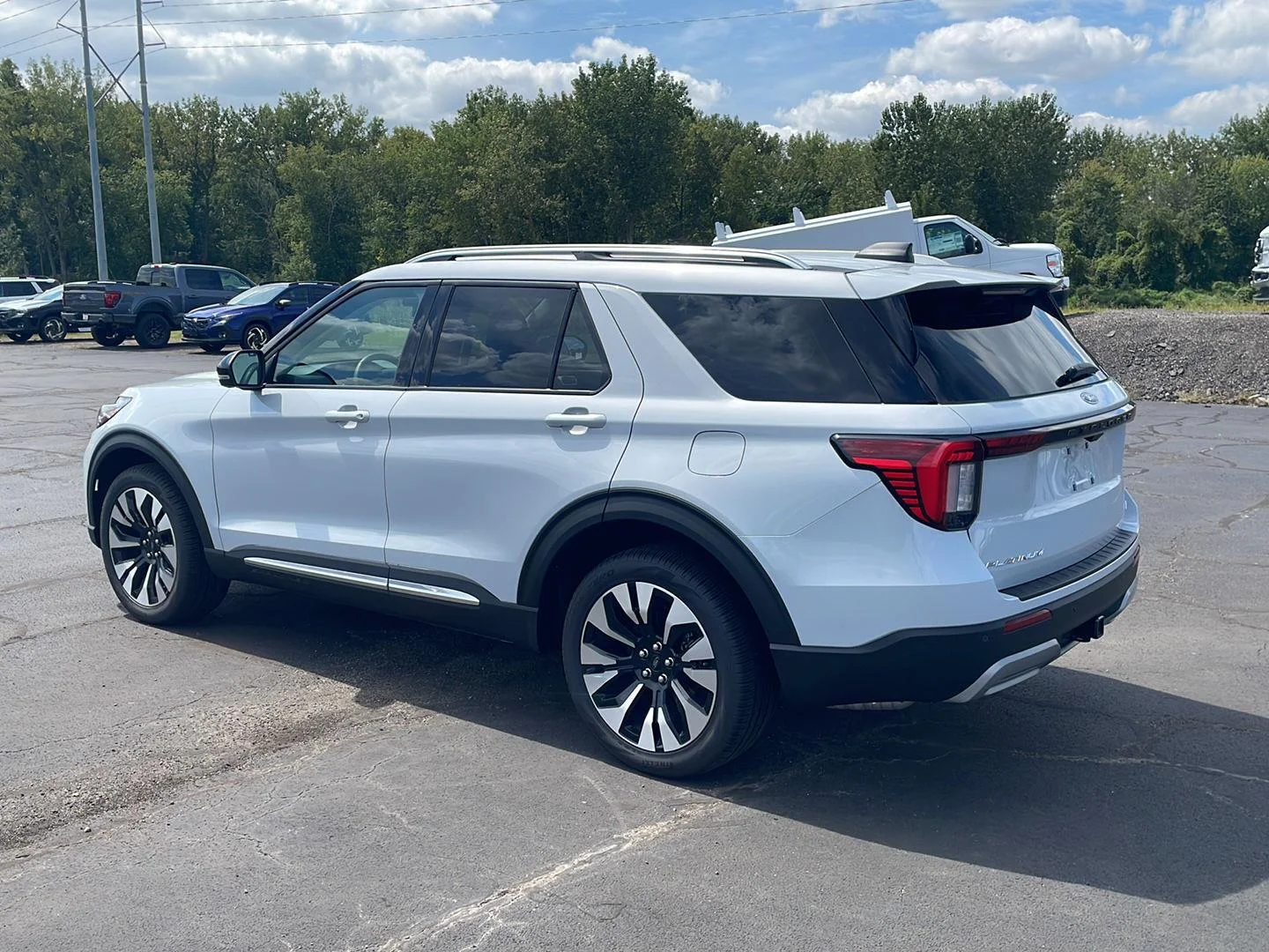New 2026 Space White Metallic Ford Platinum image 3