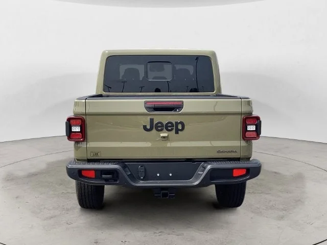 New 2026 41 Jeep SAHARA 4X4 image 4