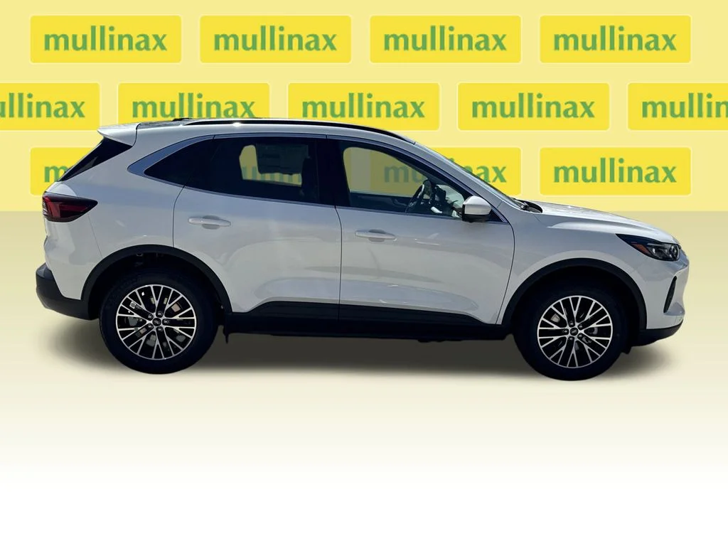 2025 Ford Escape Plug-in hybrid PHEV - Photo 33