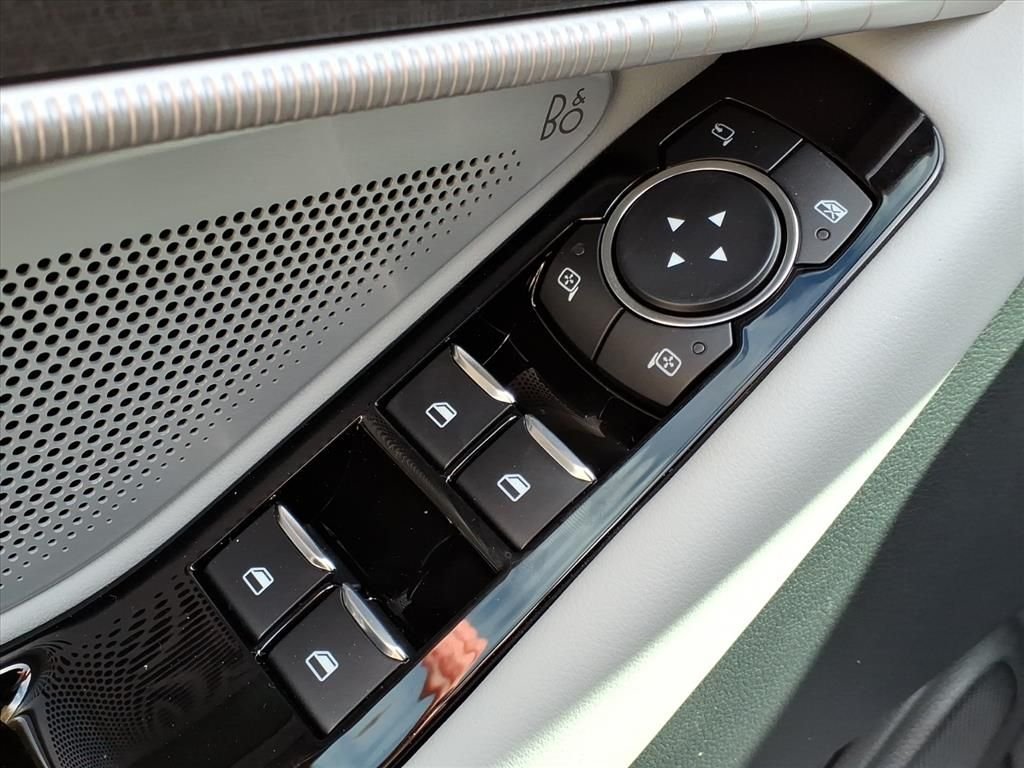 2026 Ford Explorer Platinum - Photo 20