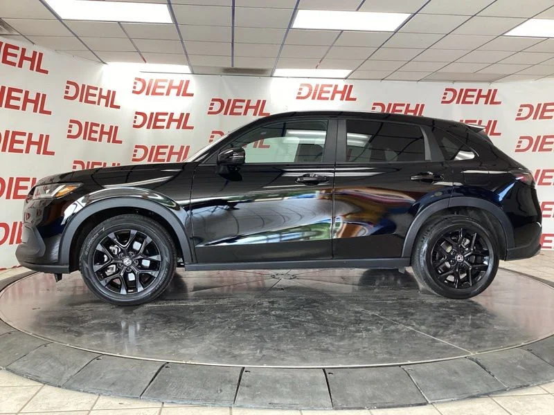 Used 2025 Black Honda Sport image 4