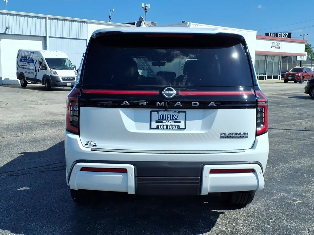 New 2026 Everest White TriCoat Nissan Platinum Reserve image 4