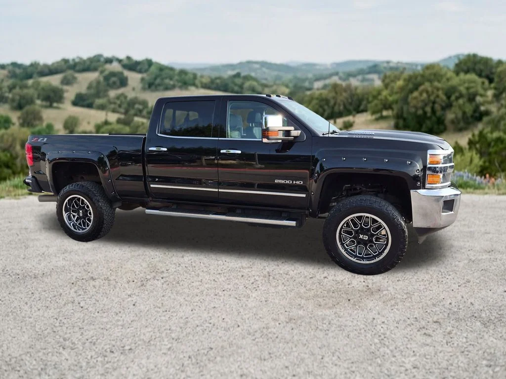 Used 2018 Black Chevrolet LTZ image 14